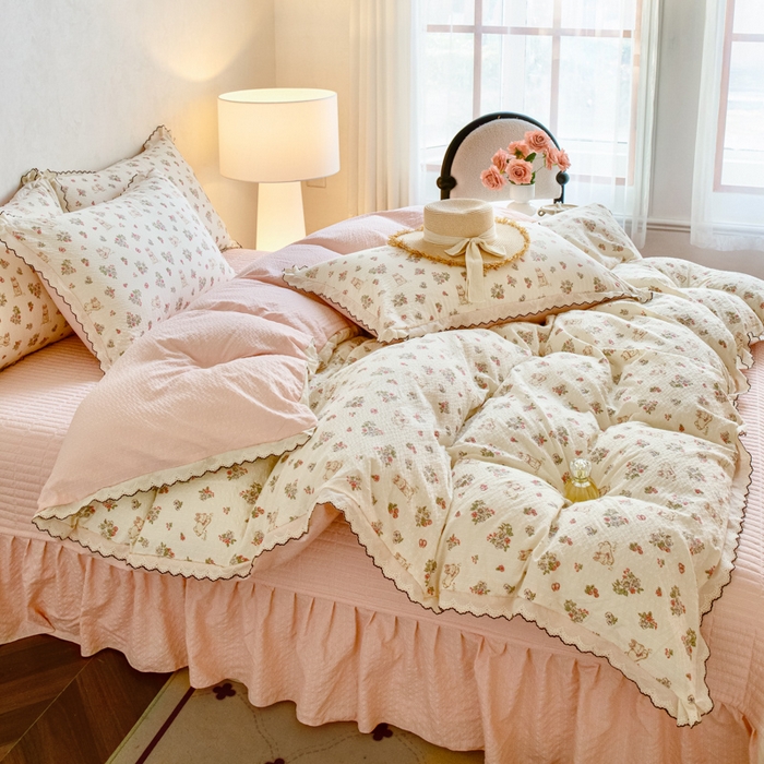 91家纺网 家纺一手货源 找家纺 尚美 2026新款泡芙棉床盖全棉绣花小花韩版四件套 幸福兔园