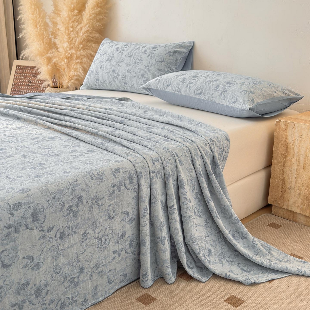 91家纺网 家纺一手货源 找家纺 涵宸家纺 2026新款全棉提花色坊系列单枕套 枕套-繁花盈然-蓝