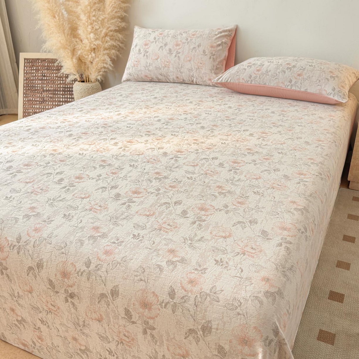 91家纺网 家纺一手货源 找家纺 涵宸家纺 2026新款全棉提花色坊系列单枕套 枕套-繁花盈然-粉