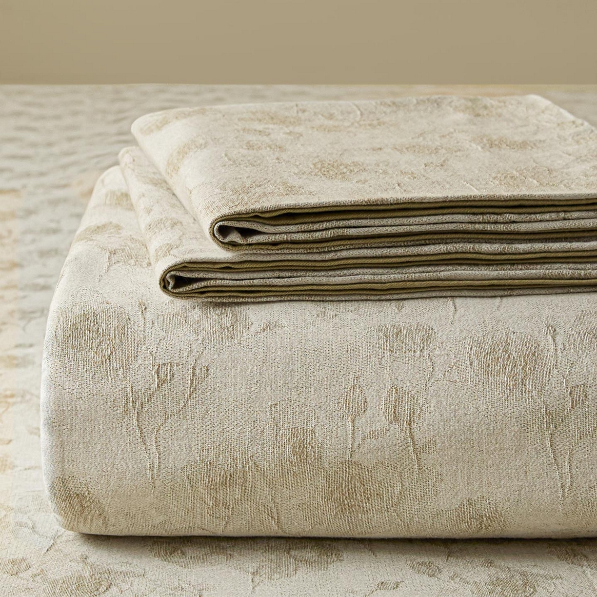 91家纺网 家纺一手货源 找家纺 涵宸家纺 2026新款全棉提花色坊系列单枕套 枕套-若梦-绿