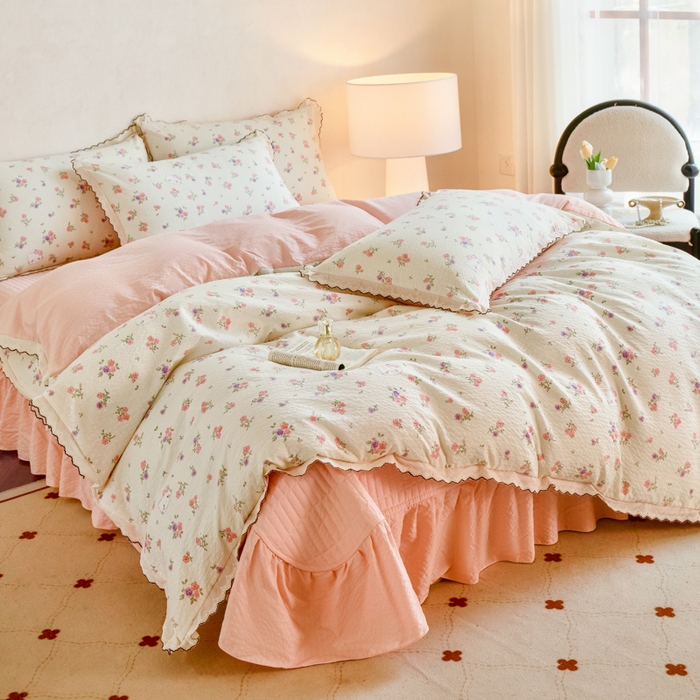 91家纺网 家纺一手货源 找家纺 尚美 2026新款泡芙棉床盖全棉绣花小花韩版四件套 花絮猫咪