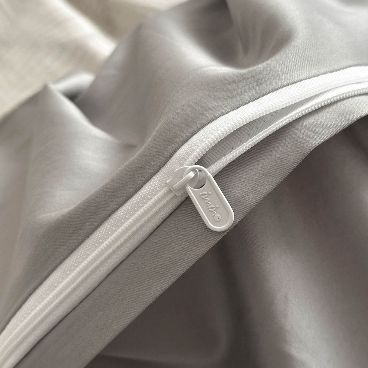 91家纺网 家纺一手货源 找家纺 涵宸家纺 2026新款全棉提花色坊系列四件套 碧棉-灰