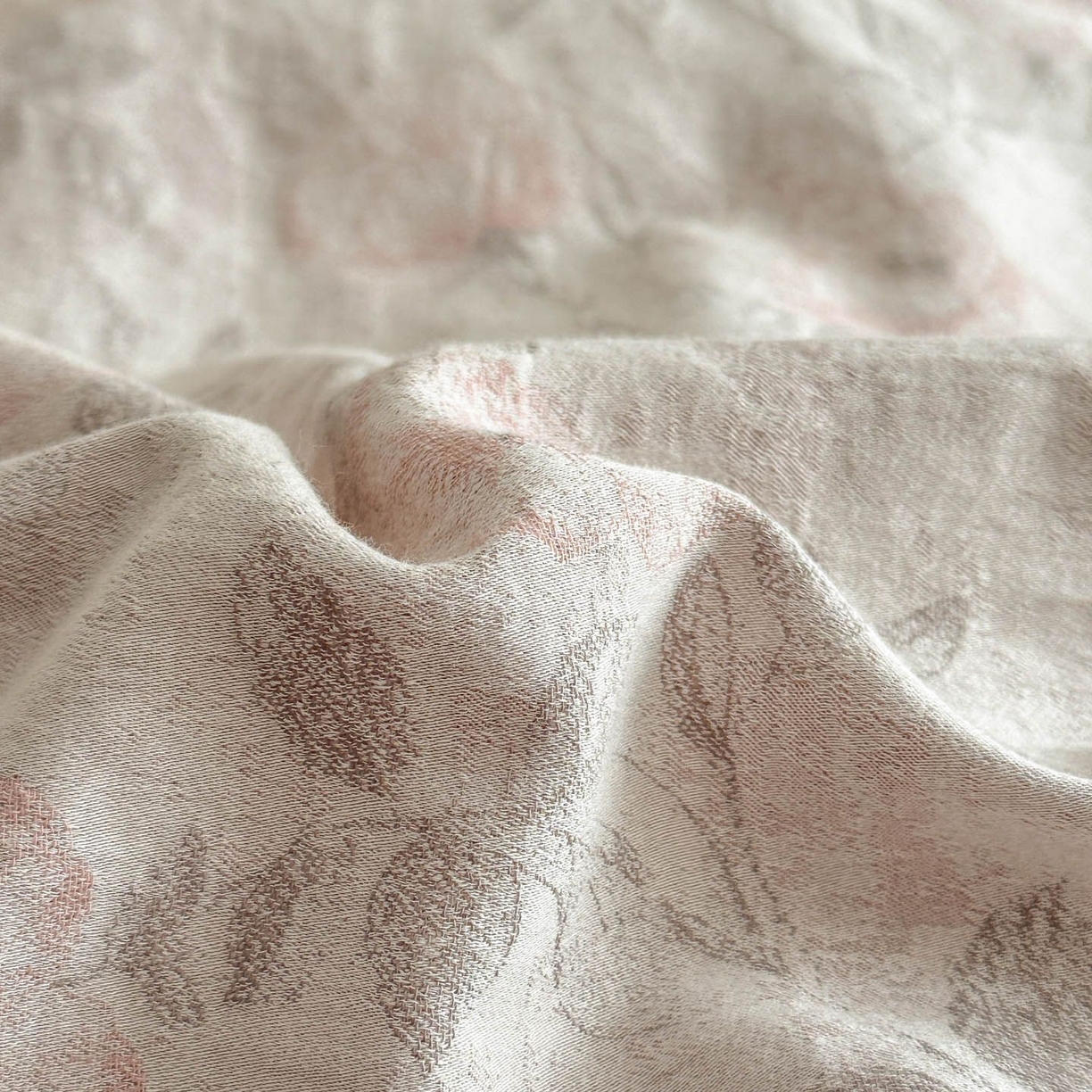 91家纺网 家纺一手货源 找家纺 涵宸家纺 2026新款全棉提花色坊系列四件套 繁花盈然-粉