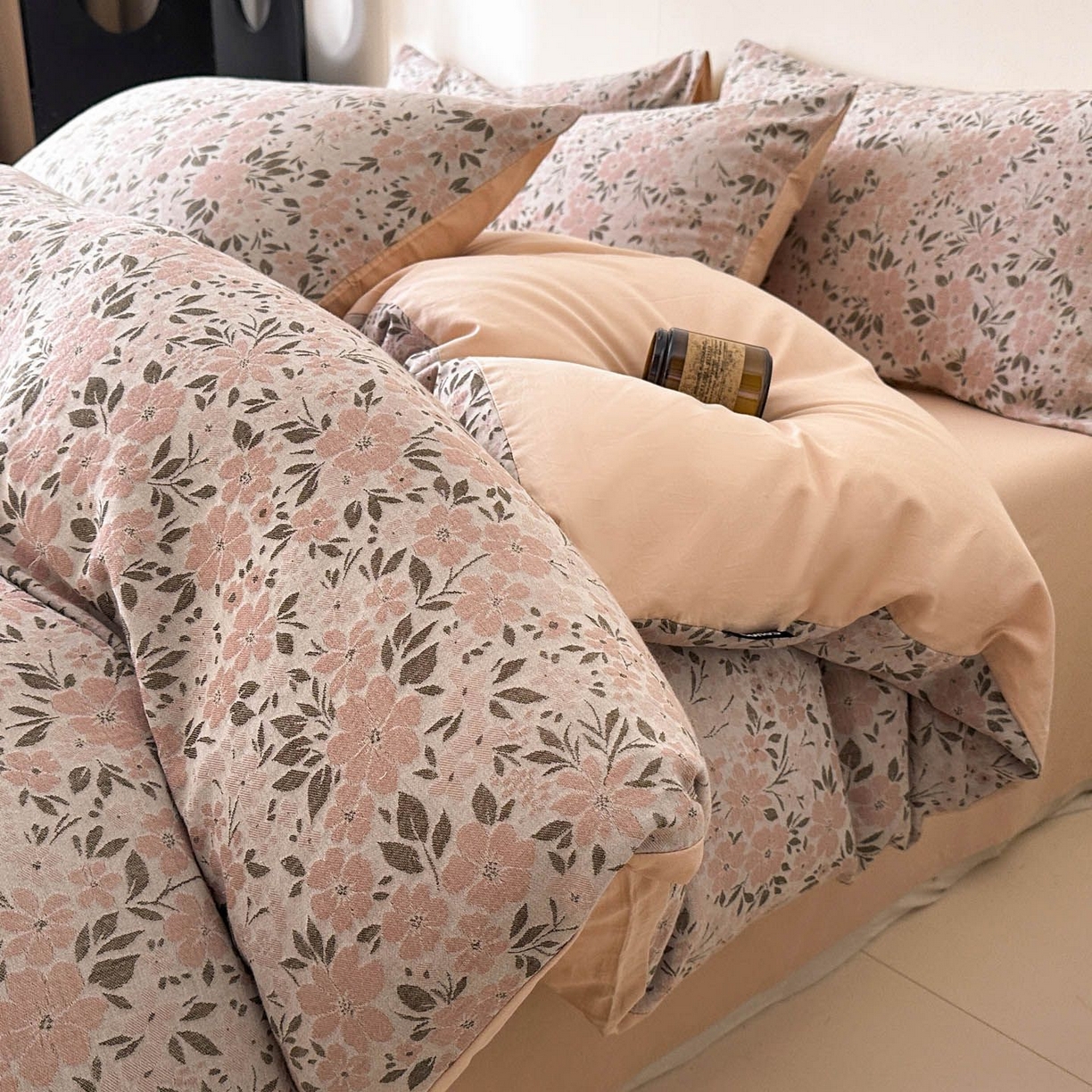 91家纺网 家纺一手货源 找家纺 涵宸家纺 2026新款全棉提花色坊系列四件套 花恋物语-粉