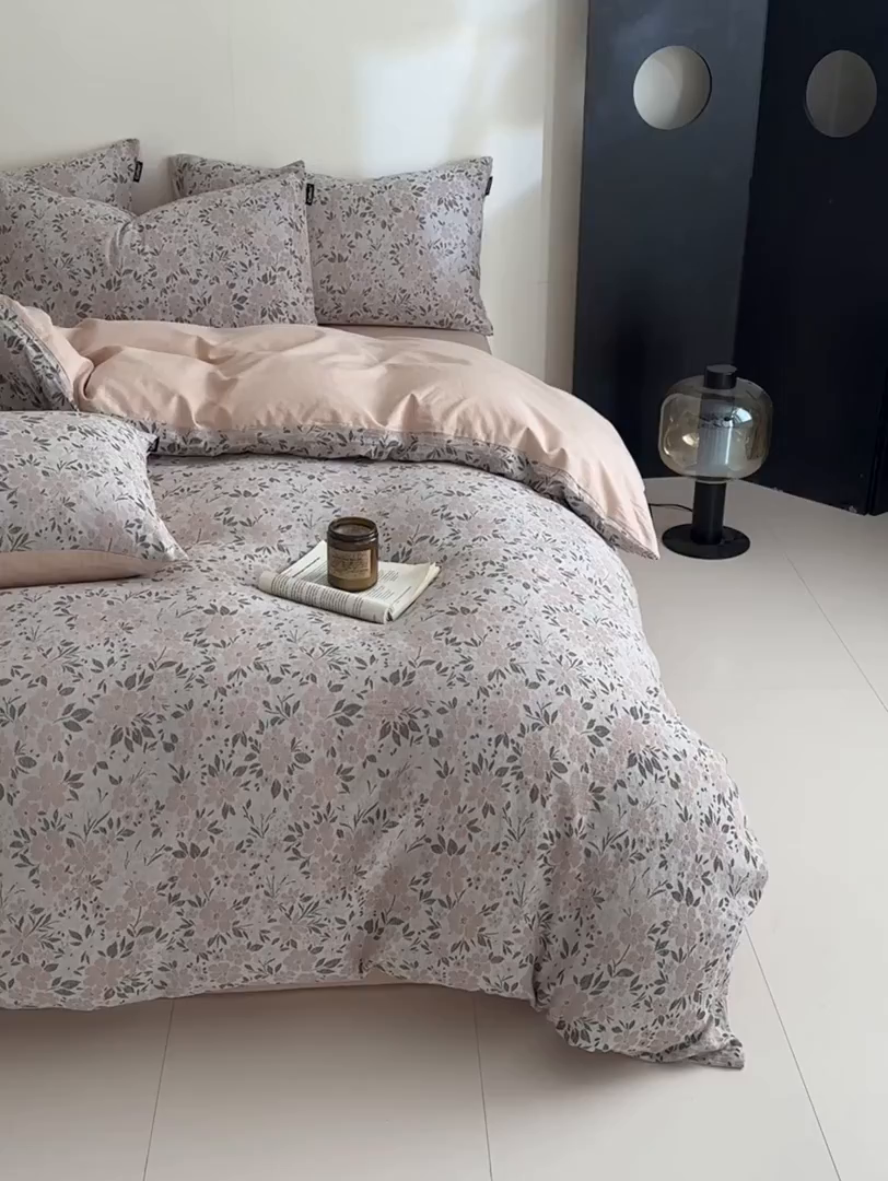 91家纺网 家纺一手货源 找家纺 涵宸家纺 2026新款全棉提花色坊系列四件套 花恋物语-粉