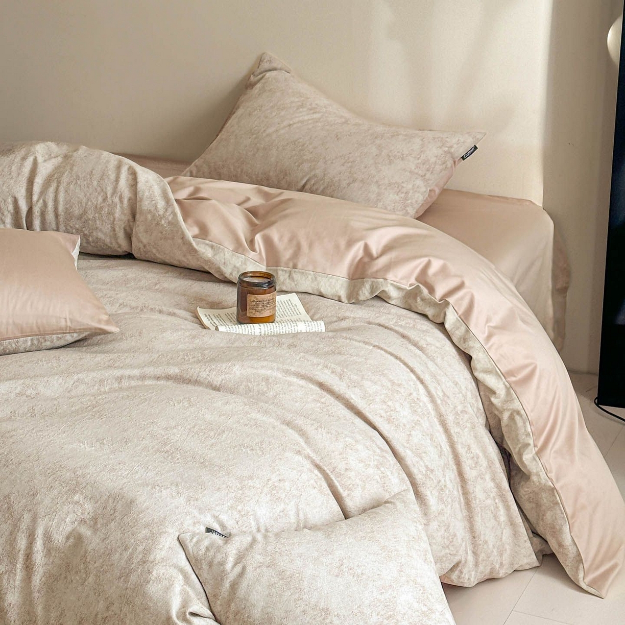 91家纺网 家纺一手货源 找家纺 涵宸家纺 2026新款全棉提花色坊系列四件套 迷蒙