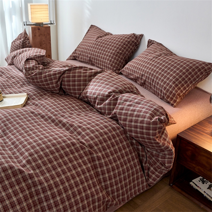 91家纺网 家纺一手货源 找家纺 兰紫橙家纺 2026新款全棉A类深色复古色织方格子水洗棉-赫本雅素系列（含买家秀和质检报告） 莫奈红