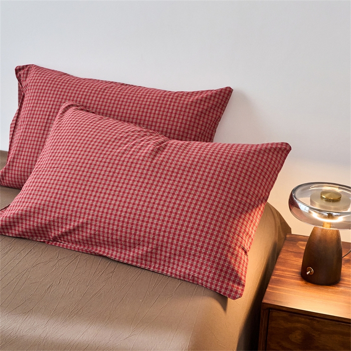 91家纺网 家纺一手货源 找家纺 兰紫橙家纺 2026新款全棉A类深色复古色织方格子水洗棉-赫本雅素系列（含买家秀和质检报告） 赫本红