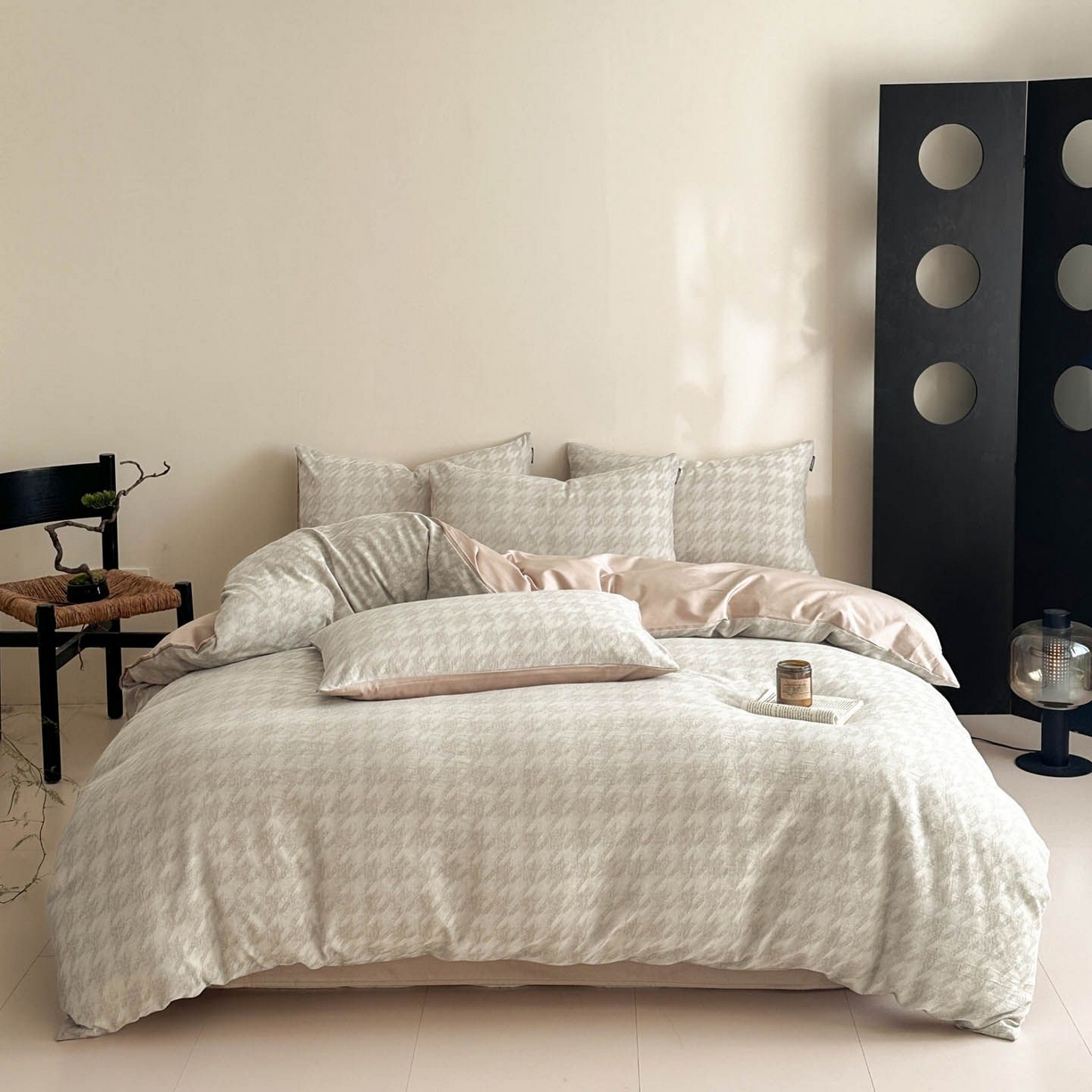 91家纺网 家纺一手货源 找家纺 涵宸家纺 2026新款全棉提花色坊系列四件套 千熙-灰