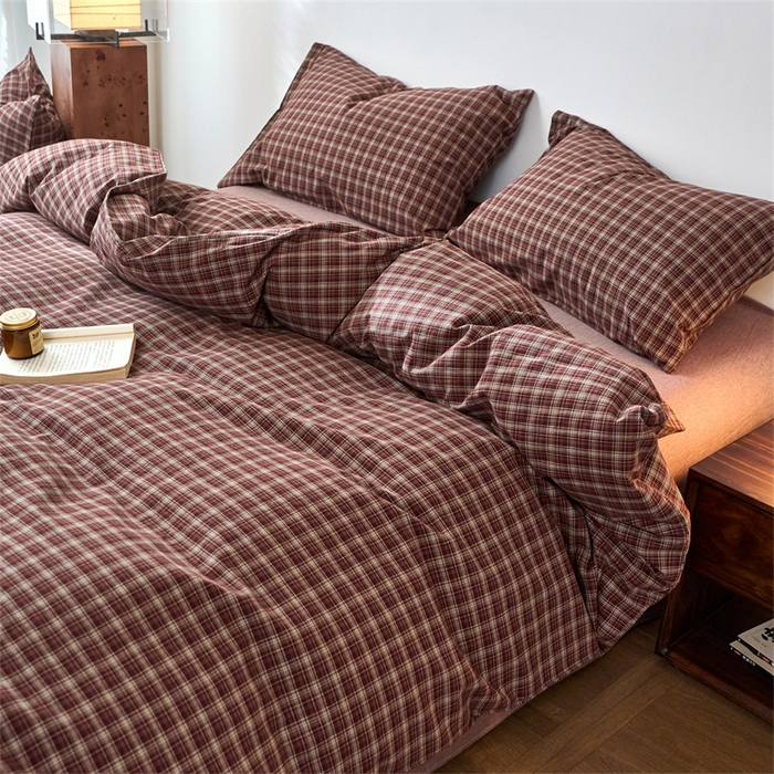 91家纺网 家纺一手货源 找家纺 兰紫橙家纺 2026新款全棉A类深色复古色织方格子水洗棉-赫本雅素系列（含买家秀和质检报告） 莫奈红