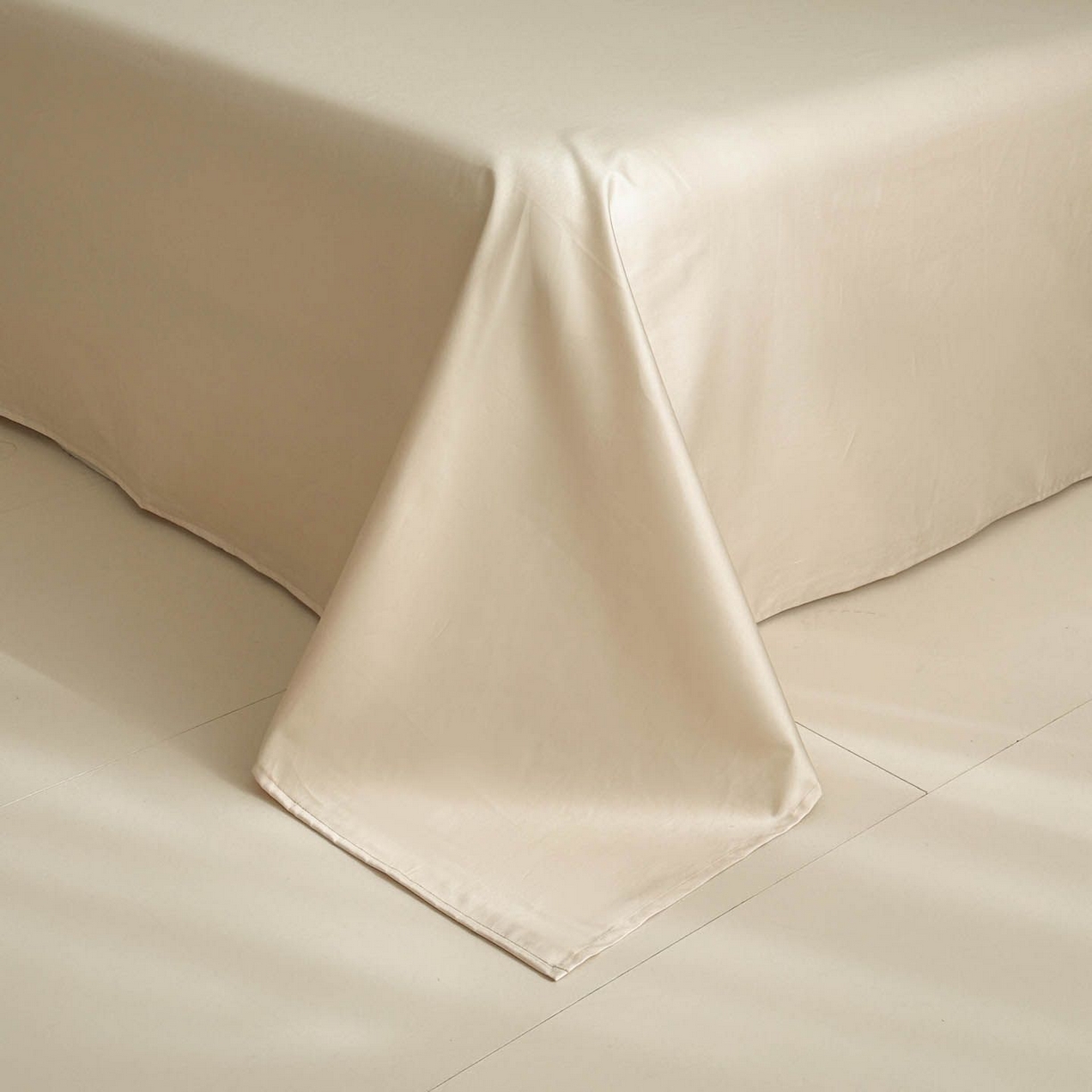 91家纺网 家纺一手货源 找家纺 涵宸家纺 2026新款全棉提花色坊系列四件套 千熙-香槟