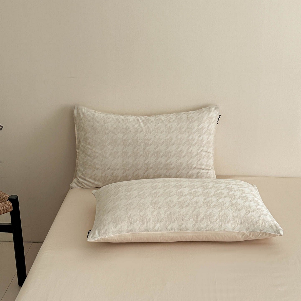 91家纺网 家纺一手货源 找家纺 涵宸家纺 2026新款全棉提花色坊系列四件套 千熙-香槟