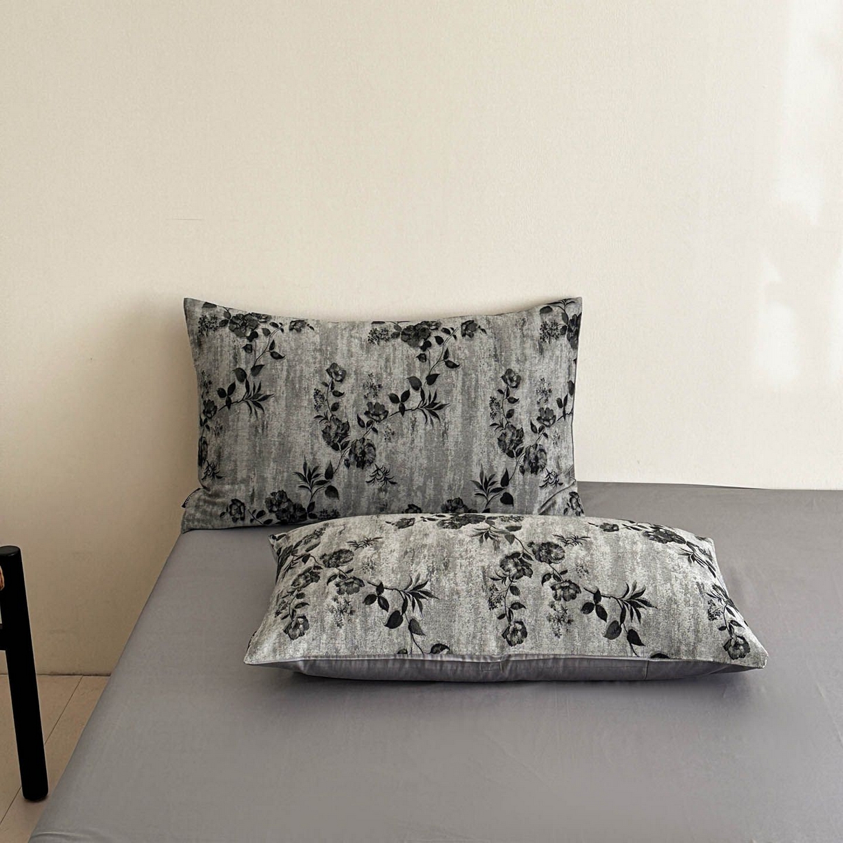 91家纺网 家纺一手货源 找家纺 涵宸家纺 2026新款全棉提花色坊系列四件套 秋思-灰