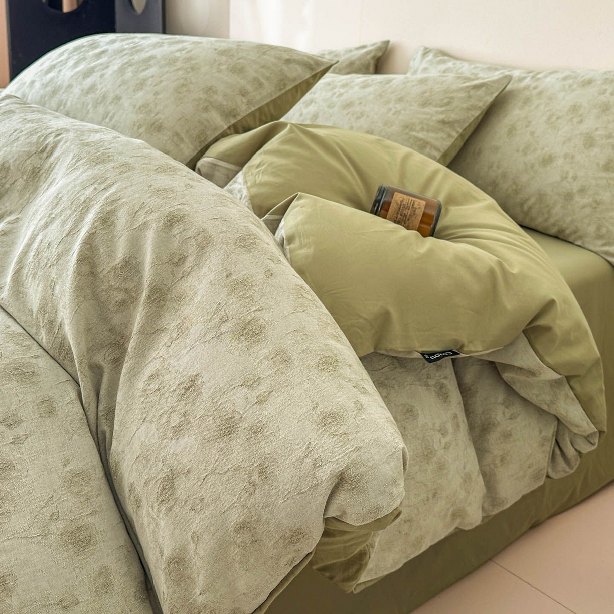 91家纺网 家纺一手货源 找家纺 涵宸家纺 2026新款全棉提花色坊系列四件套 若梦-绿