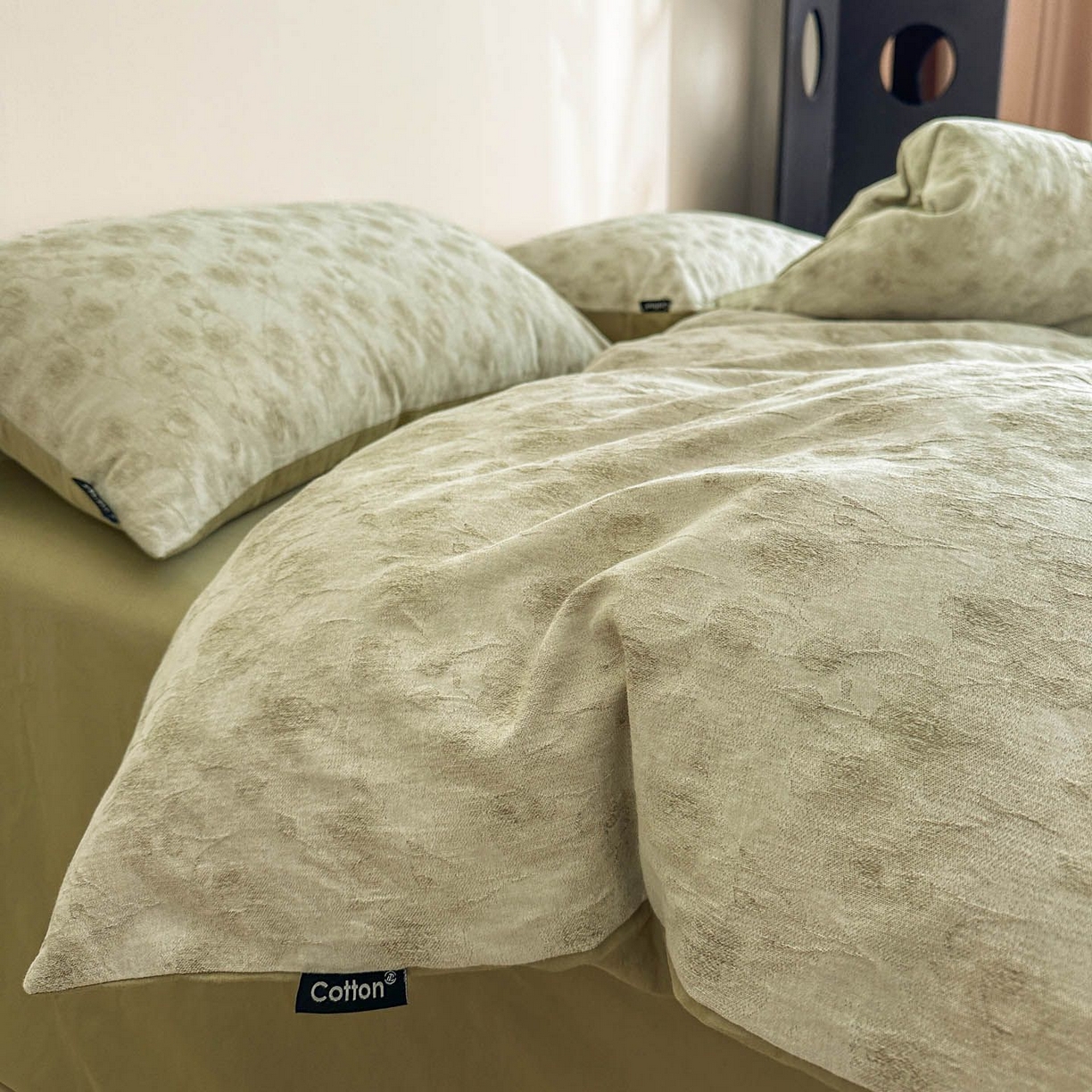 91家纺网 家纺一手货源 找家纺 涵宸家纺 2026新款全棉提花色坊系列四件套 若梦-绿