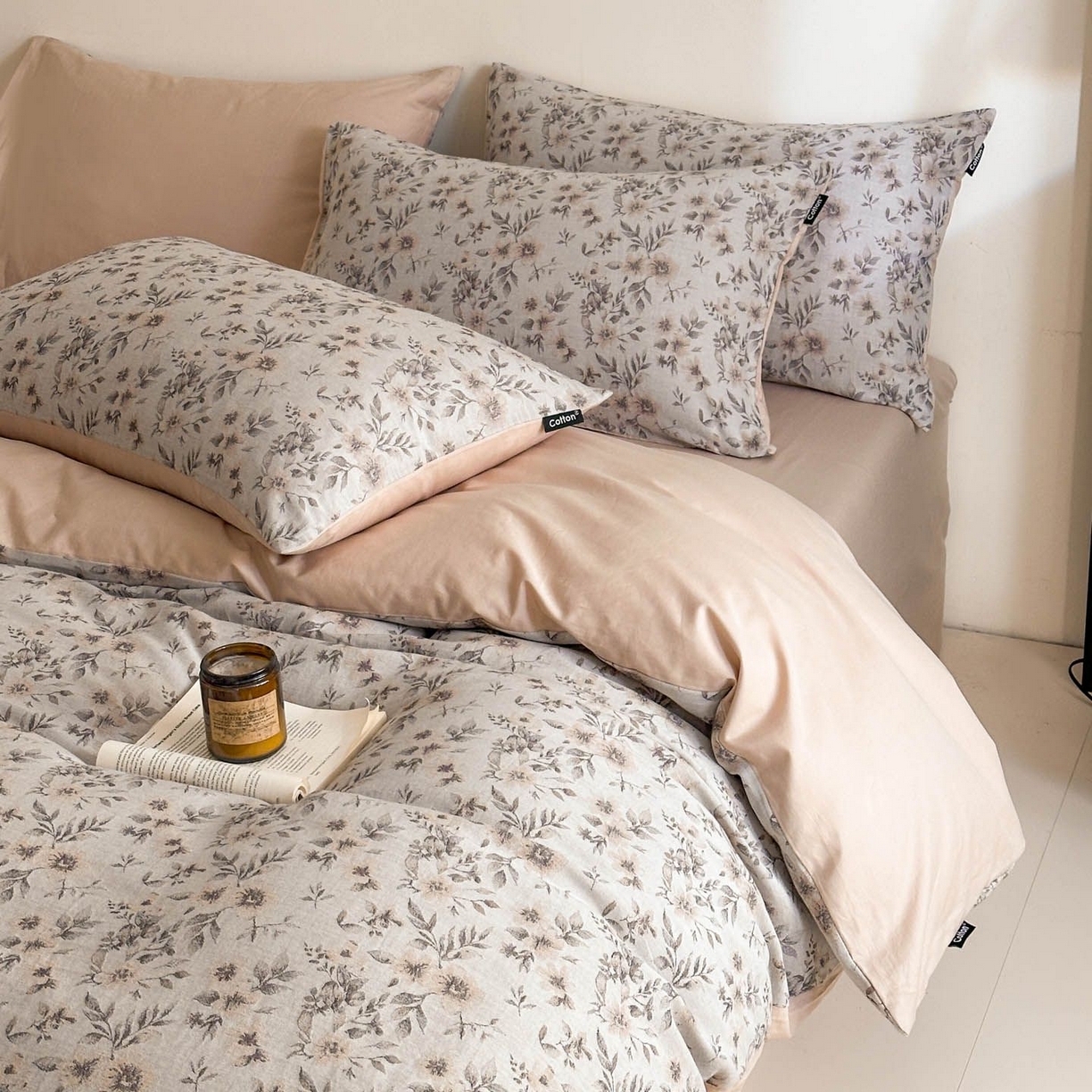 91家纺网 家纺一手货源 找家纺 涵宸家纺 2026新款全棉提花色坊系列四件套 素薇-咖