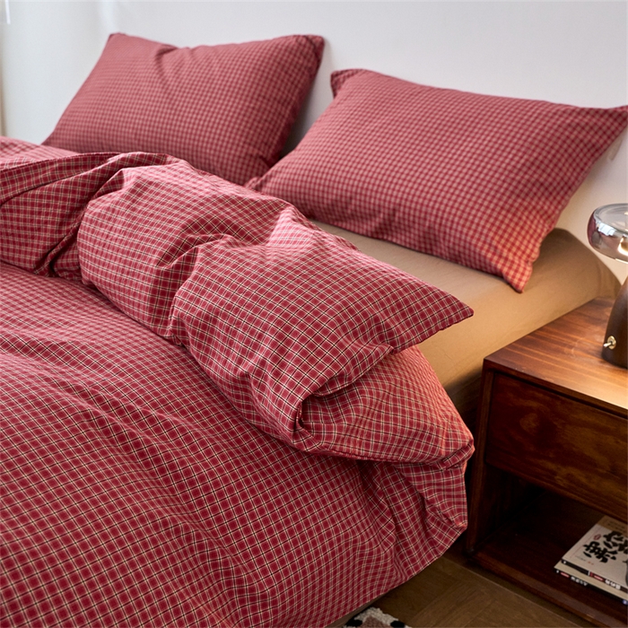 91家纺网 家纺一手货源 找家纺 兰紫橙家纺 2026新款全棉A类深色复古色织方格子水洗棉-赫本雅素系列（含买家秀和质检报告） 赫本红