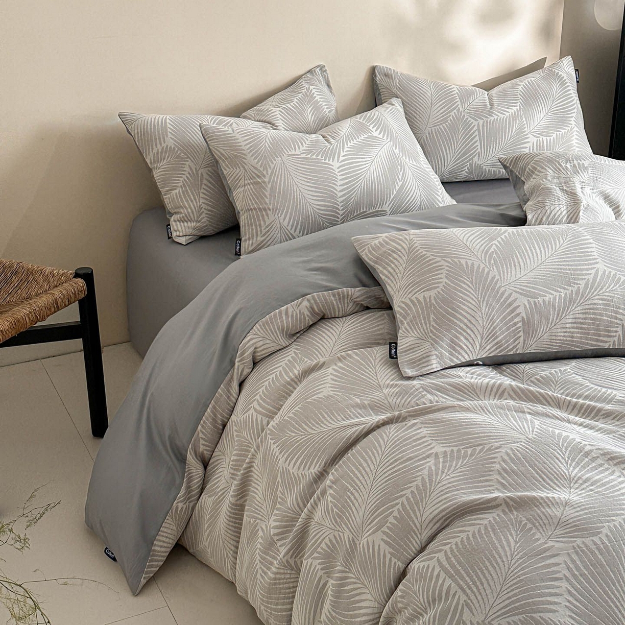 91家纺网 家纺一手货源 找家纺 涵宸家纺 2026新款全棉提花色坊系列四件套 叶影-灰