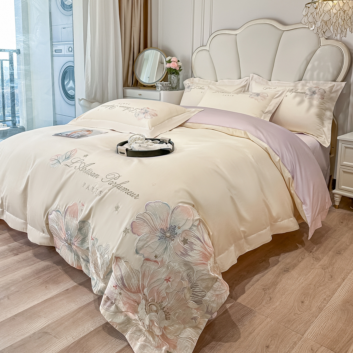 91家纺网 家纺一手货源 找家纺 置顶家纺 2026新款花汐子亲肤刺绣小清新四件套 花汐子-白+香芋紫