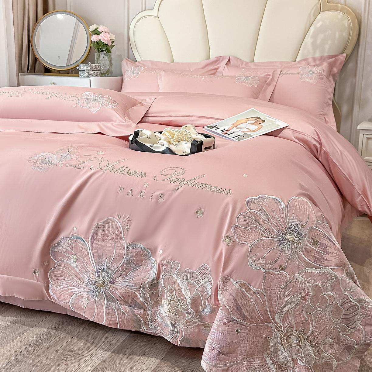 91家纺网 家纺一手货源 找家纺 置顶家纺 2026新款花汐子亲肤刺绣小清新四件套 花汐子-豆沙