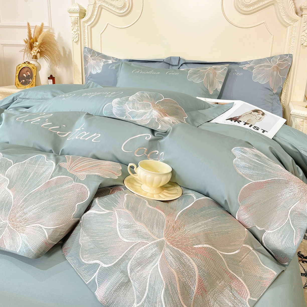 91家纺网 家纺一手货源 找家纺 置顶家纺 2026新款亲肤绣花-COCO小姐亲肤棉系列四件套 COCO小姐-繁星蓝