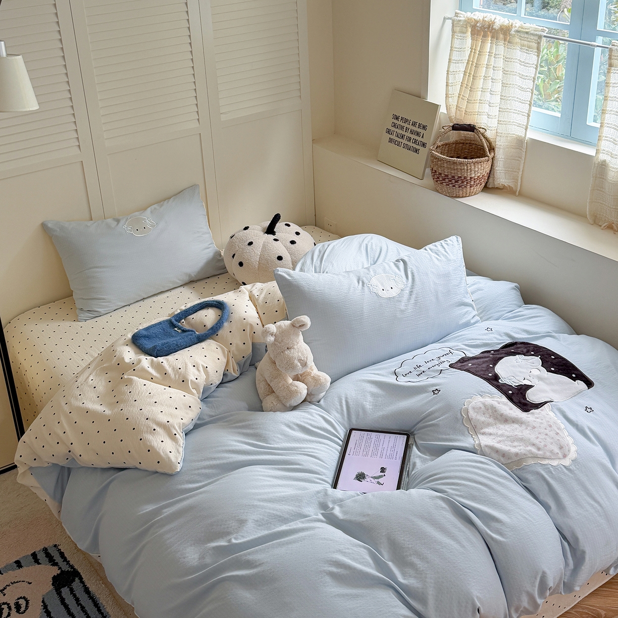 91家纺网 家纺一手货源 找家纺 （总）美乐迪家纺 2026新款云感双层纱贴布绣四件套