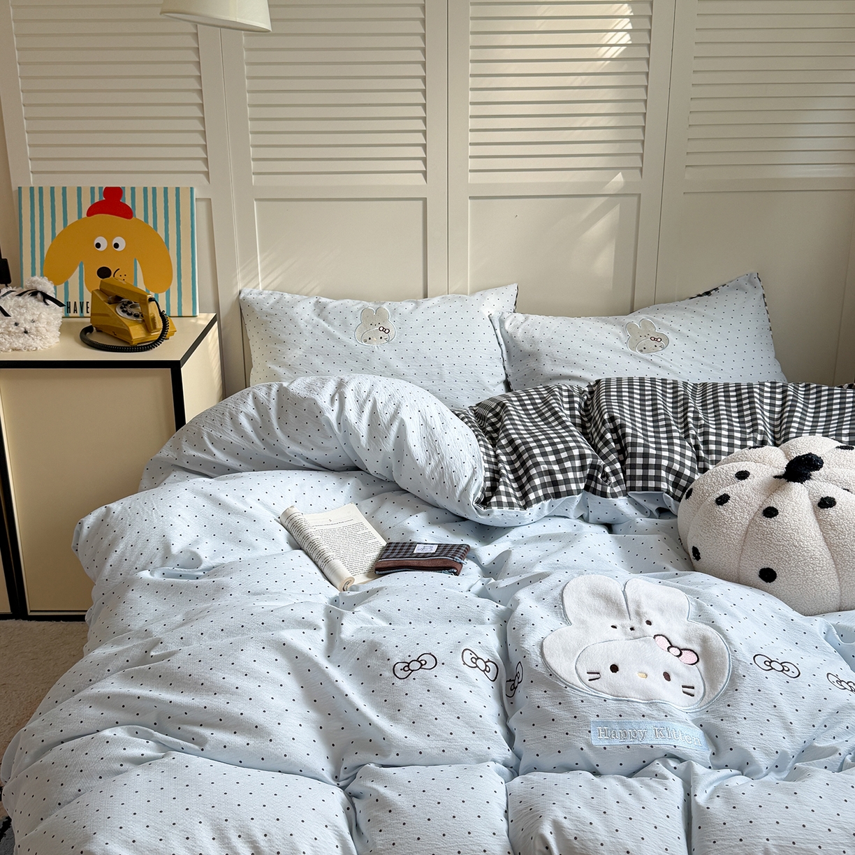 91家纺网 家纺一手货源 找家纺 美乐迪家纺 2026新款云感双层纱贴布绣四件套 兔头小猫