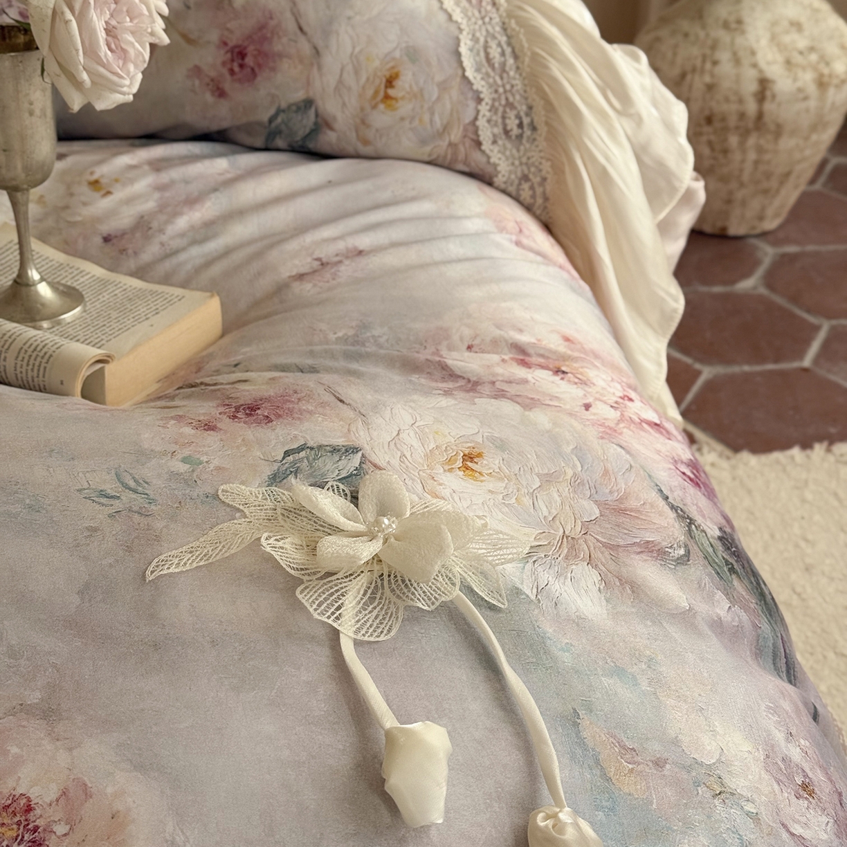 91家纺网 家纺一手货源 找家纺 （总）佳汐蓝家纺 2026新款春夏100支全棉复古风数码印花四件套--罗曼花园