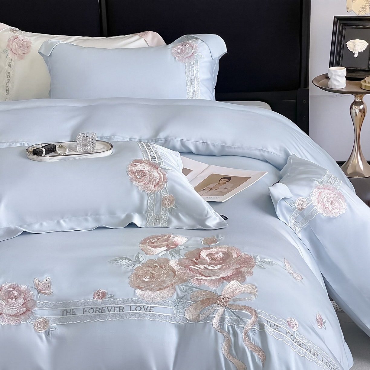 91家纺网 家纺一手货源 找家纺  2026春夏新款轻奢纯色A类长绒棉纯棉全棉重工刺绣被套床单四件套床上用品云栀 云栀-慕蓝