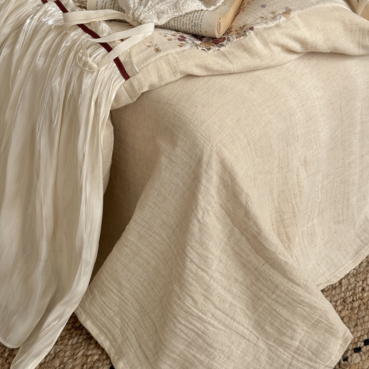 91家纺网 家纺一手货源 找家纺 （总）佳汐蓝家纺 2026新款春夏棉麻新品印花+流光纱四件套-春缇玫瑰