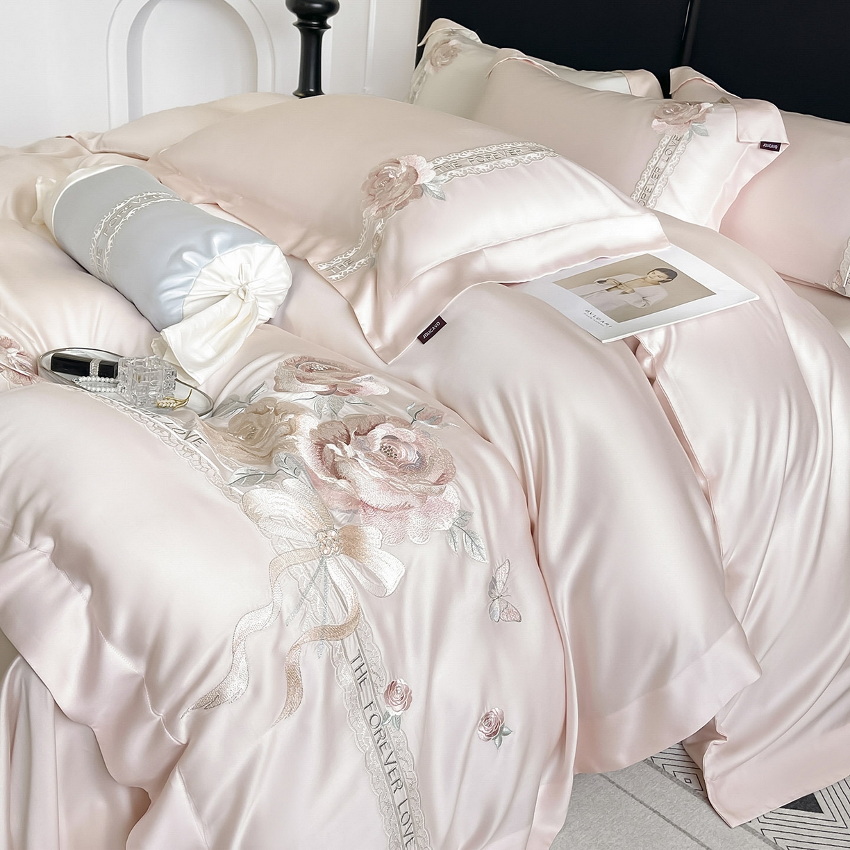 91家纺网 家纺一手货源 找家纺 乔利卡沃 2026春夏新款轻奢纯色A类长绒棉纯棉全棉重工刺绣被套床单四件套床上用品云栀 云栀-颜粉