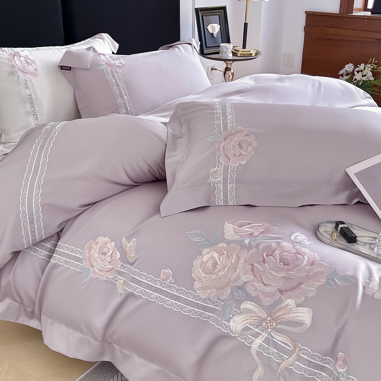 91家纺网 家纺一手货源 找家纺 乔利卡沃 2026春夏新款轻奢纯色A类长绒棉纯棉全棉重工刺绣被套床单四件套床上用品云栀 云栀-黛紫