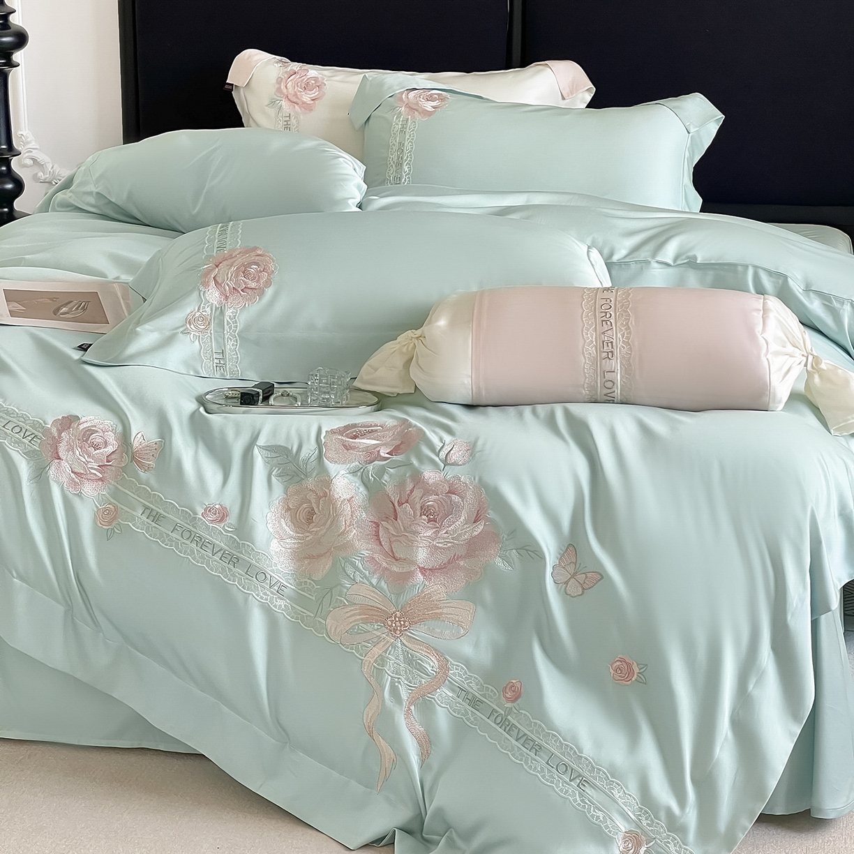 91家纺网 家纺一手货源 找家纺 乔利卡沃 2026春夏新款轻奢纯色A类长绒棉纯棉全棉重工刺绣被套床单四件套床上用品云栀 云栀-茶绿