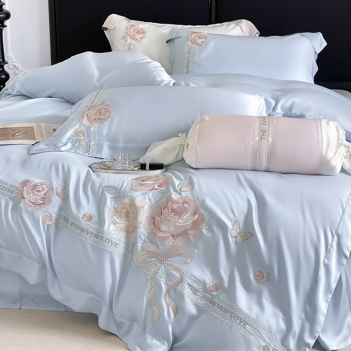 91家纺网 家纺一手货源 找家纺 乔利卡沃 2026春夏新款轻奢纯色A类长绒棉纯棉全棉重工刺绣被套床单四件套床上用品云栀 云栀-慕蓝