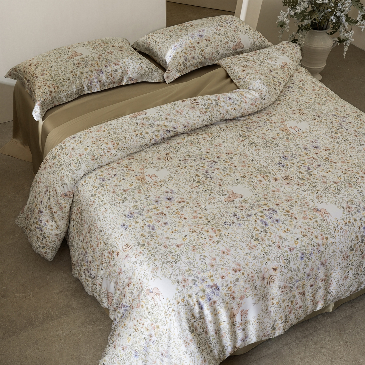 91家纺网 家纺一手货源 找家纺 （总）佳汐蓝家纺 2026新款春夏天丝数码印花（挂边款）四件套