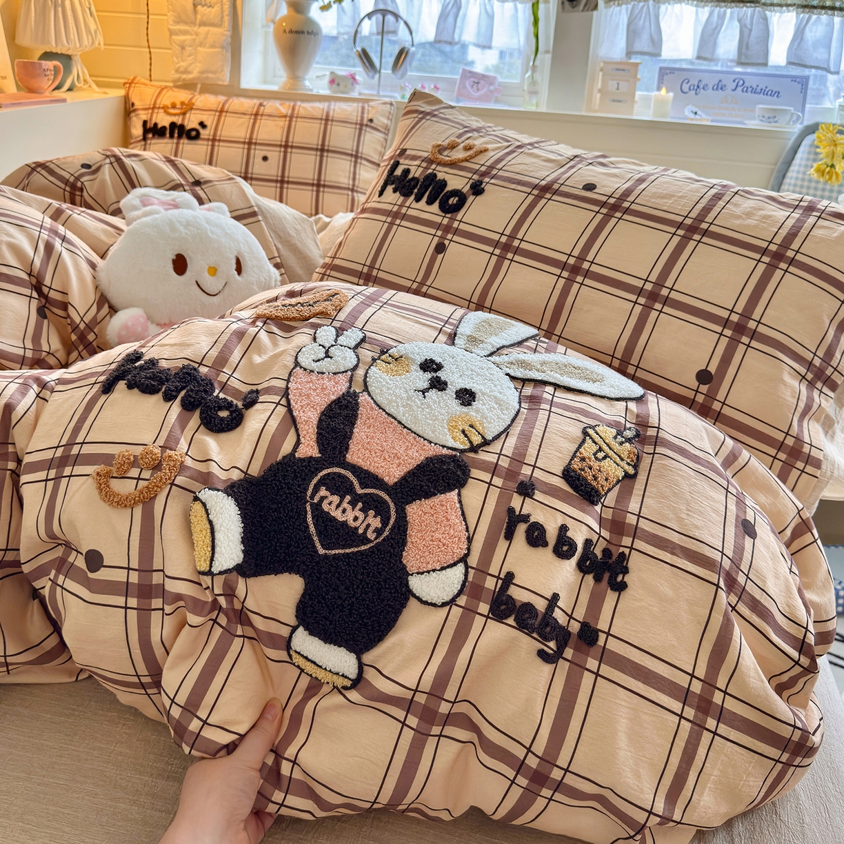 王朝国际 2026爆款棉纱毛巾绣四件套 粉兔叽