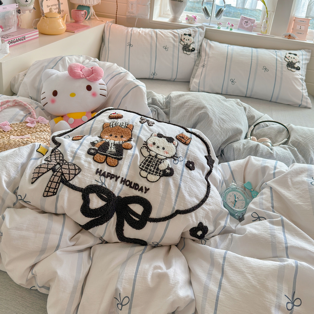 91家纺网 家纺一手货源 找家纺 王朝国际 2026爆款棉纱毛巾绣四件套 蝴蝶猫