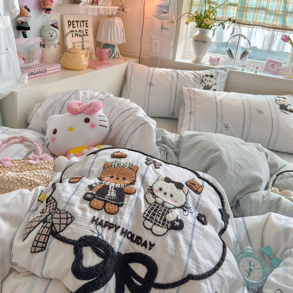 91家纺网 家纺一手货源 找家纺 王朝国际 2026爆款棉纱毛巾绣四件套 蝴蝶猫