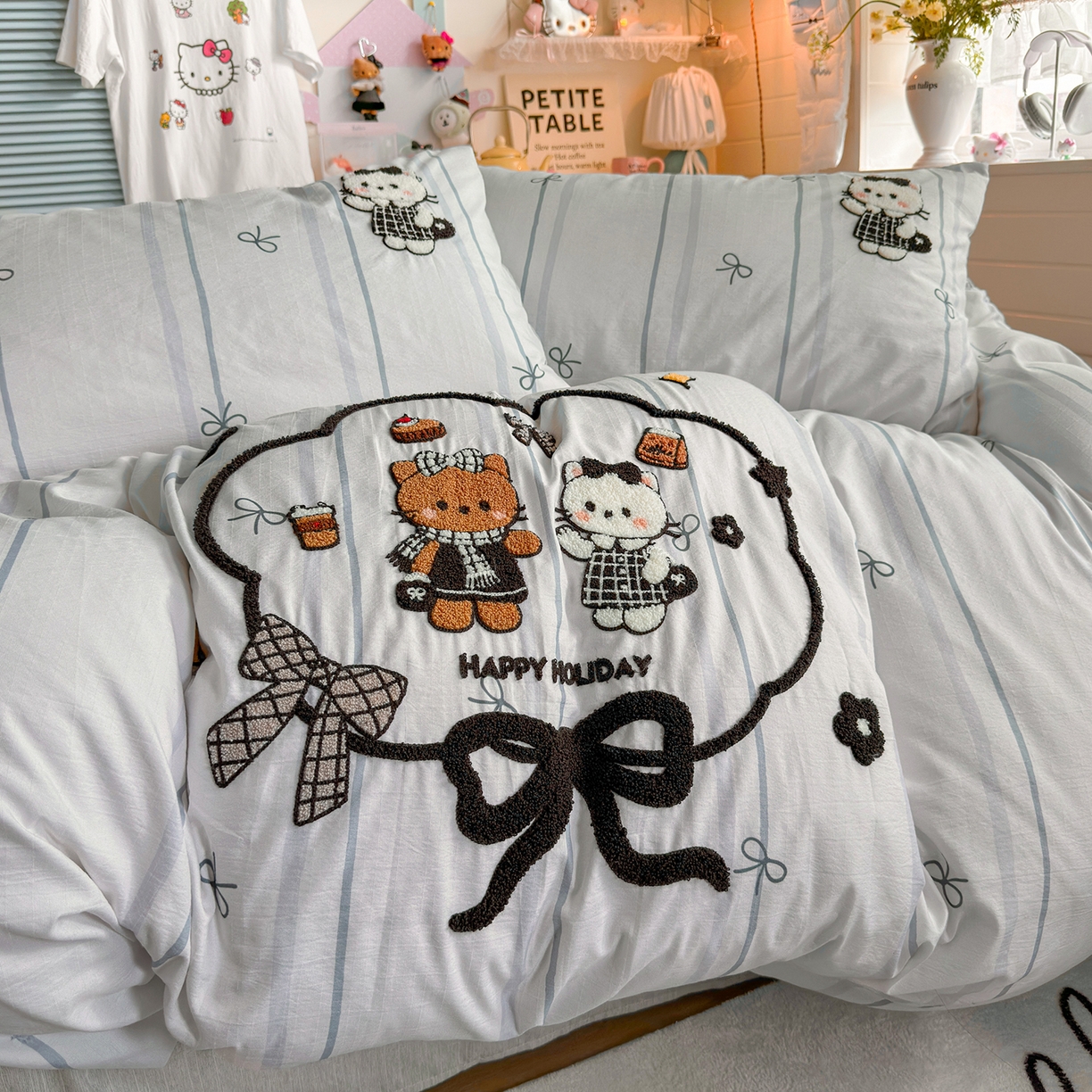 91家纺网 家纺一手货源 找家纺 王朝国际 2026爆款棉纱毛巾绣四件套 蝴蝶猫