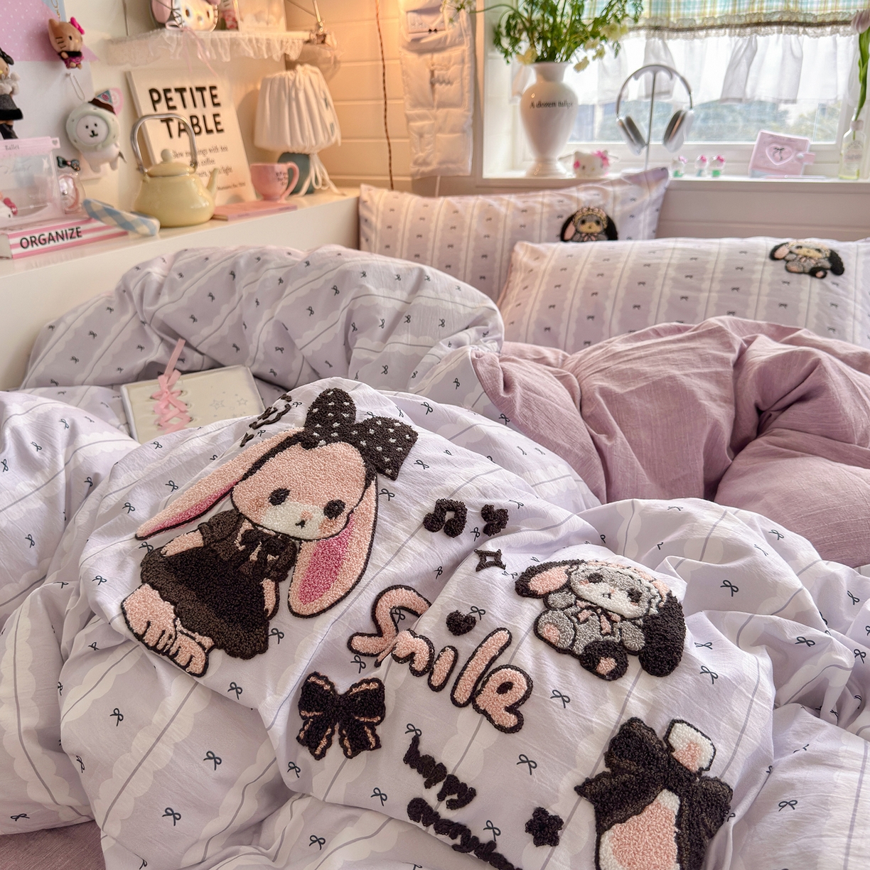 91家纺网 家纺一手货源 找家纺 王朝国际 2026爆款棉纱毛巾绣四件套 蕾丝兔