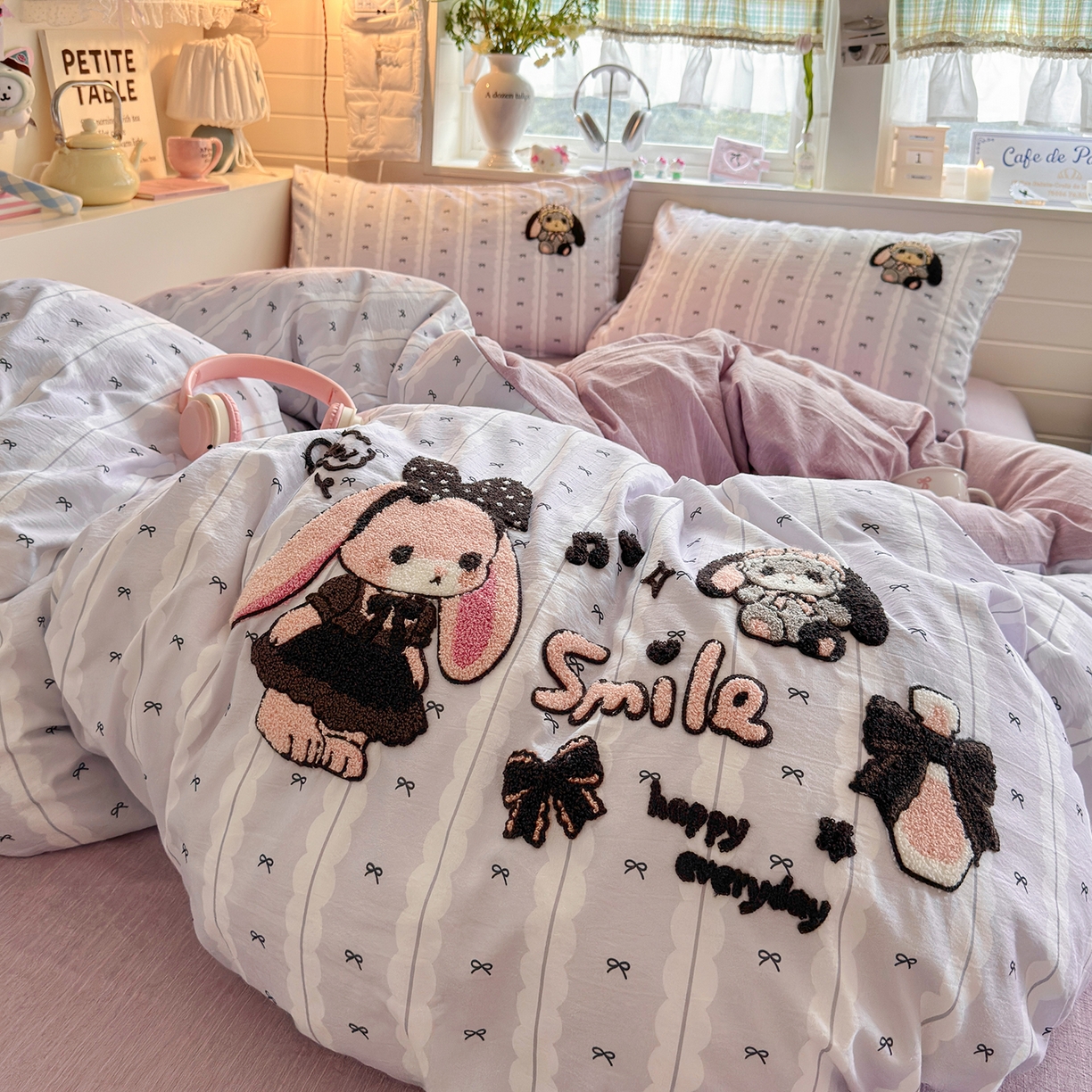 91家纺网 家纺一手货源 找家纺 王朝国际 2026爆款棉纱毛巾绣四件套 蕾丝兔