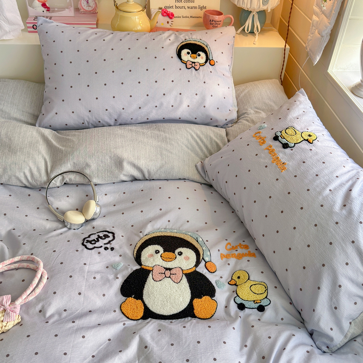 91家纺网 家纺一手货源 找家纺 王朝国际 2026爆款棉纱毛巾绣四件套 企鹅鸭