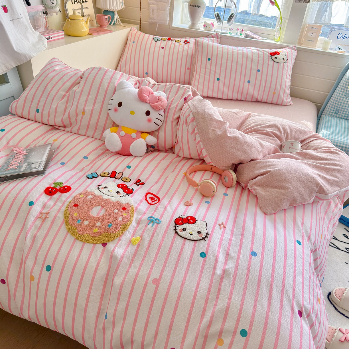 91家纺网 家纺一手货源 找家纺 王朝国际 2026爆款棉纱毛巾绣四件套 甜甜喵