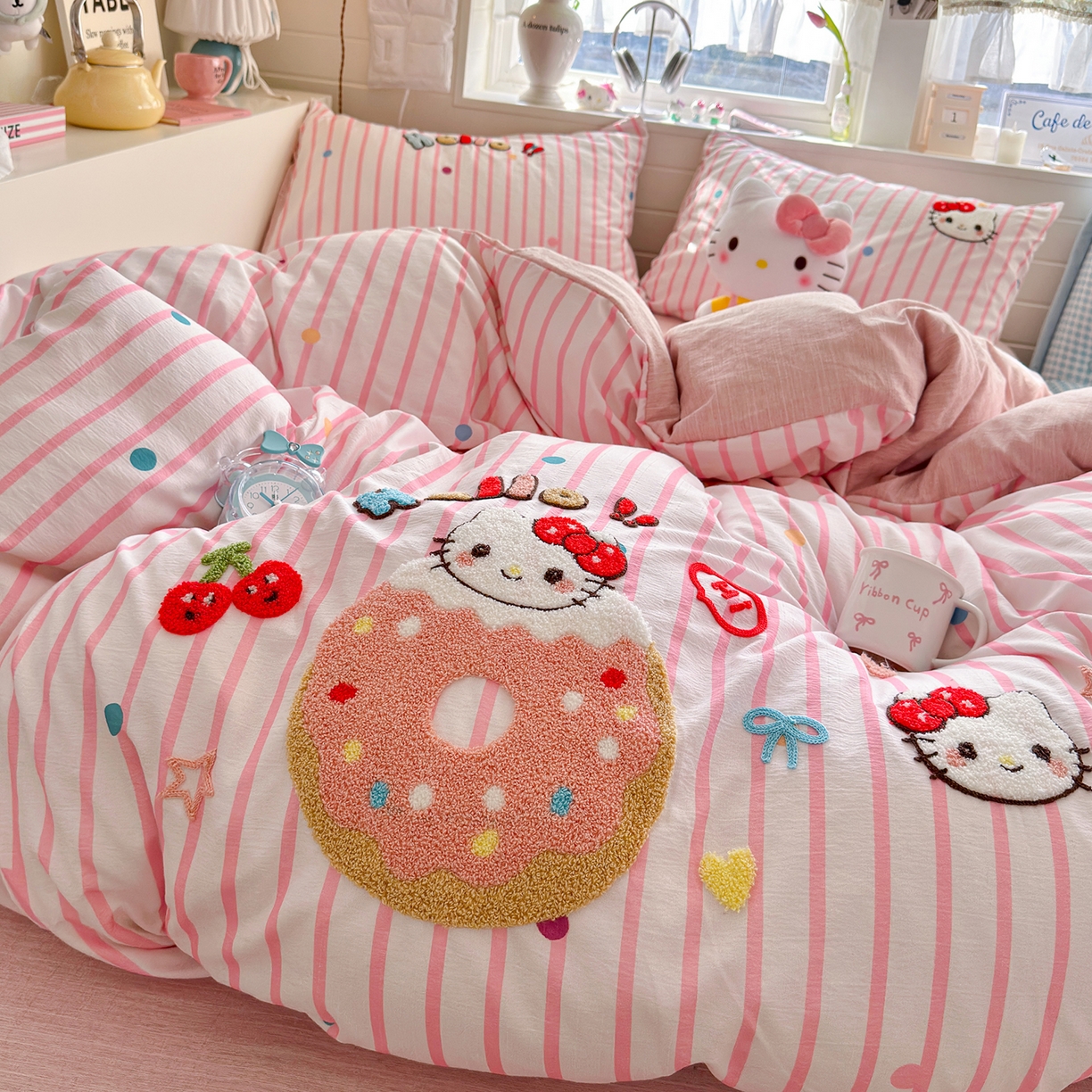 91家纺网 家纺一手货源 找家纺 王朝国际 2026爆款棉纱毛巾绣四件套 甜甜喵