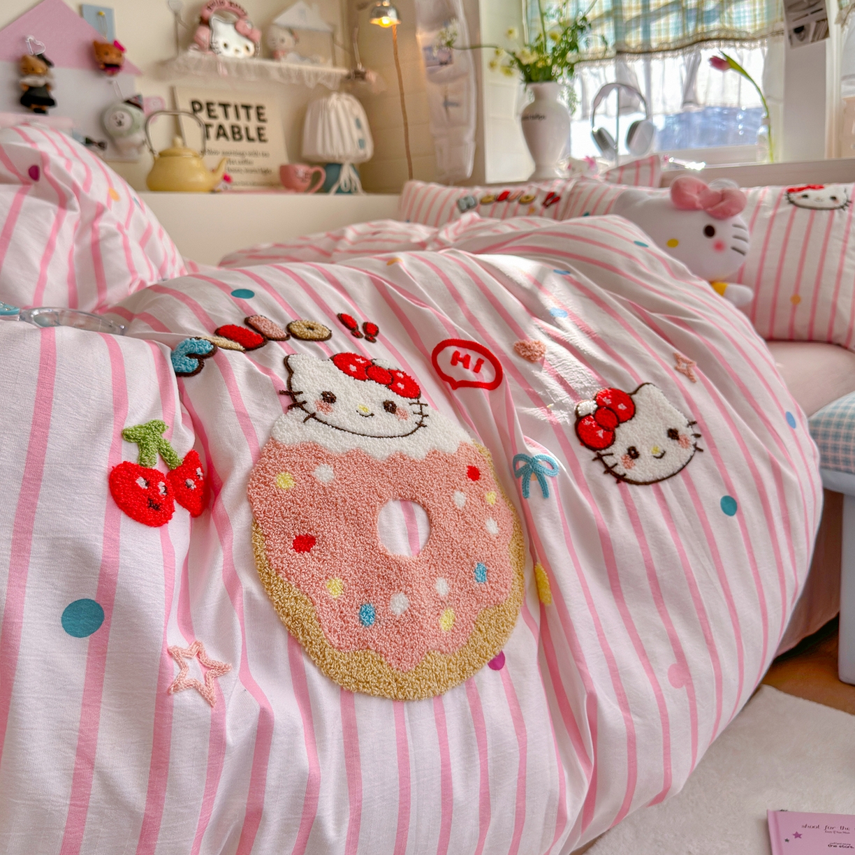 91家纺网 家纺一手货源 找家纺 王朝国际 2026爆款棉纱毛巾绣四件套 甜甜喵