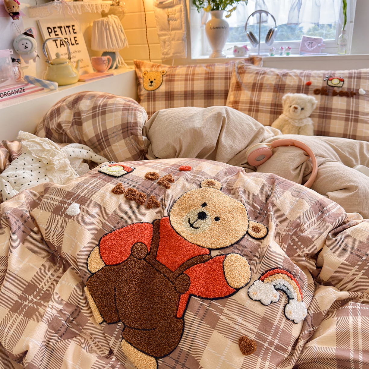 91家纺网 家纺一手货源 找家纺 王朝国际 2026爆款棉纱毛巾绣四件套 熊宝