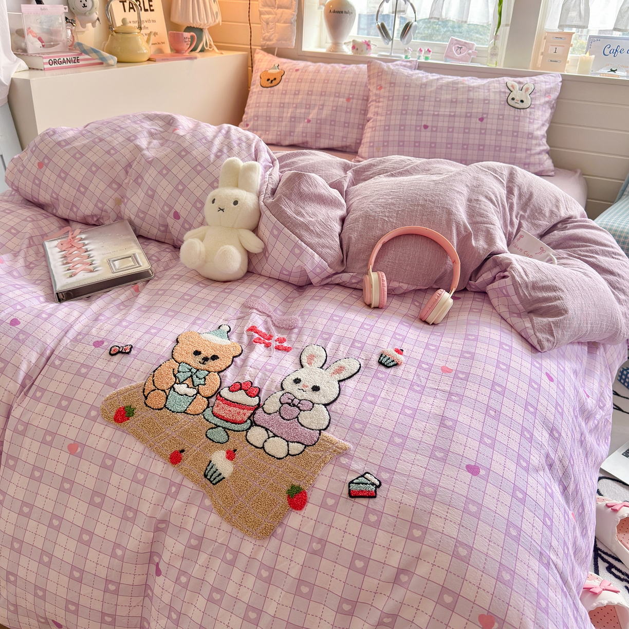 91家纺网 家纺一手货源 找家纺 王朝国际 2026爆款棉纱毛巾绣四件套 熊与兔