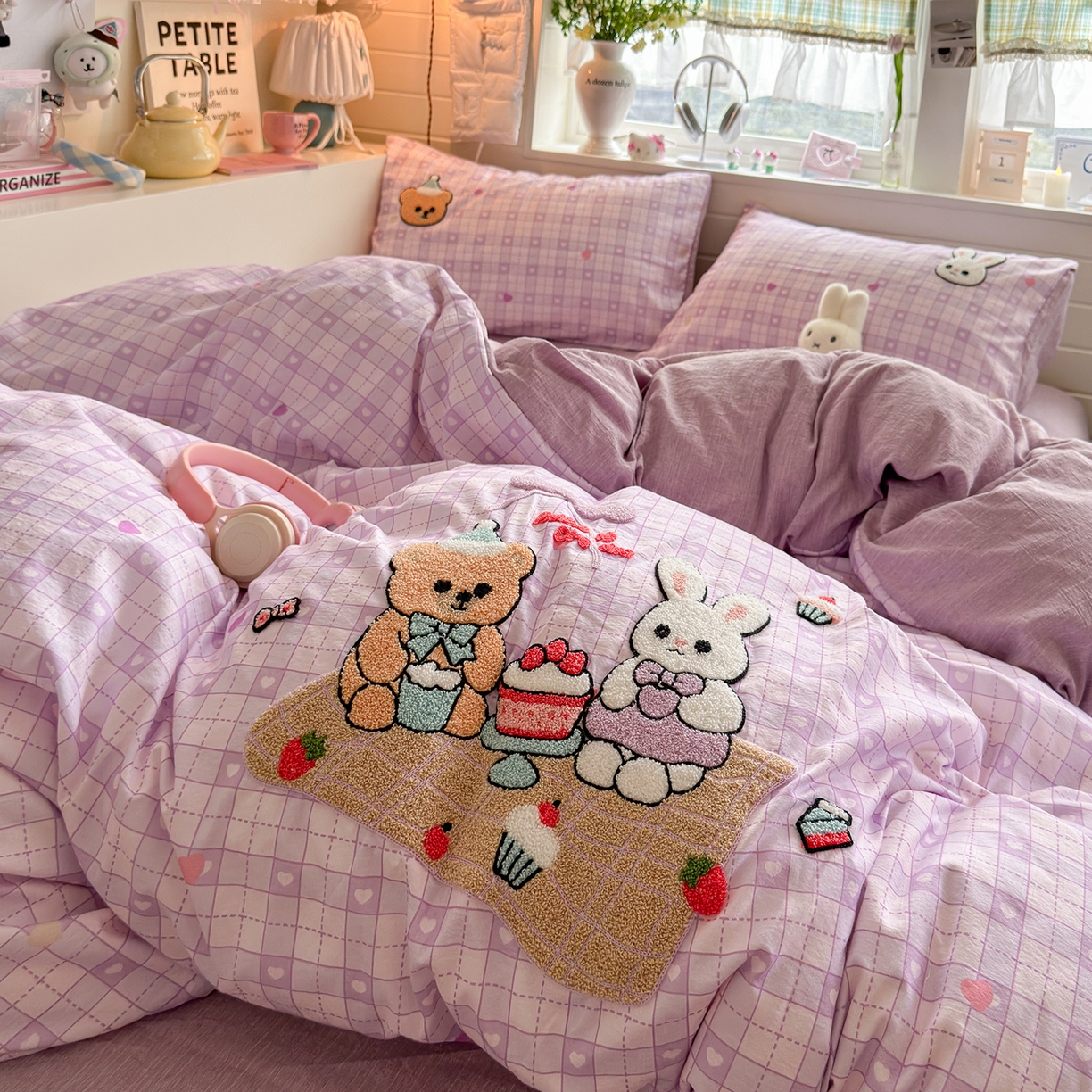 91家纺网 家纺一手货源 找家纺 王朝国际 2026爆款棉纱毛巾绣四件套 熊与兔