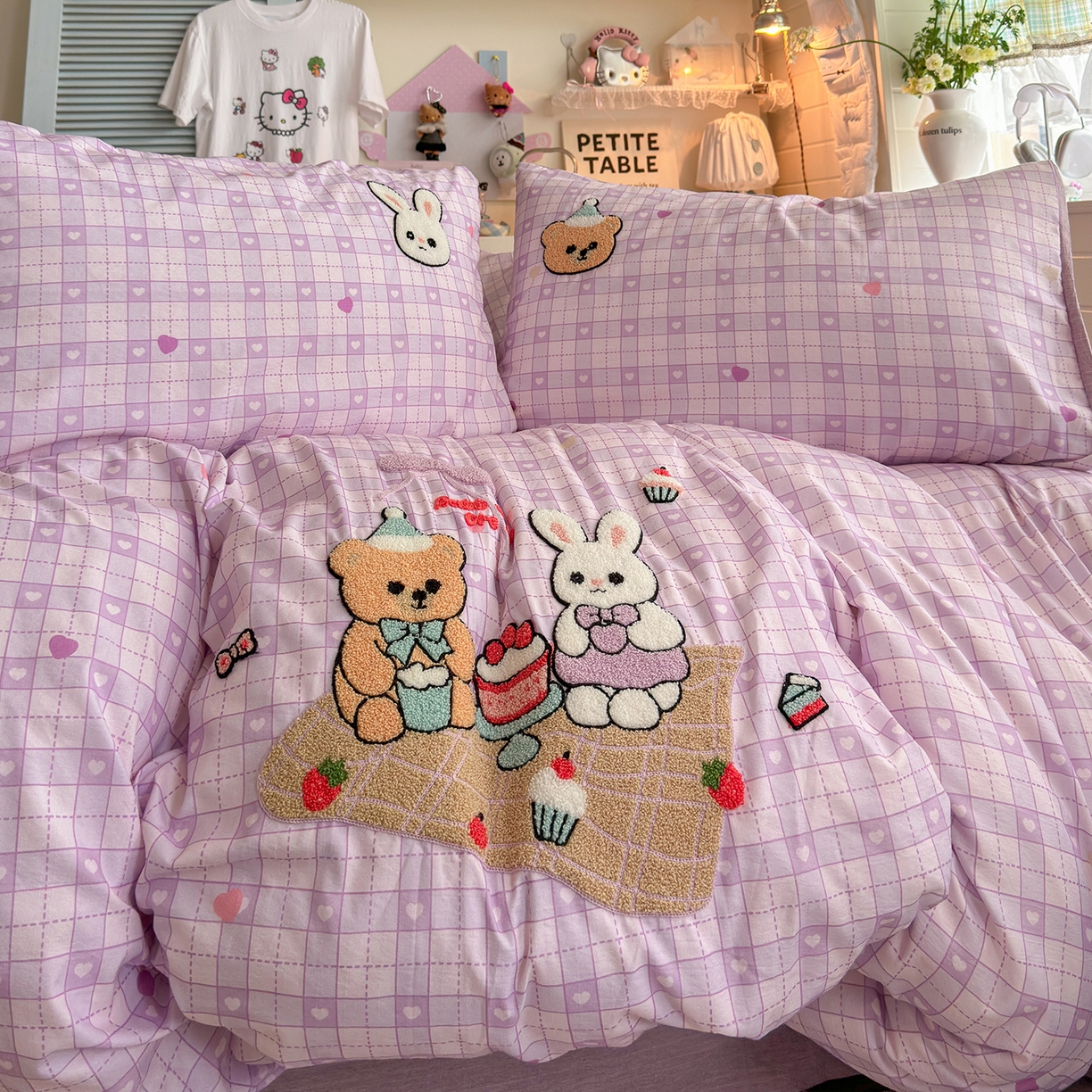 91家纺网 家纺一手货源 找家纺 王朝国际 2026爆款棉纱毛巾绣四件套 熊与兔