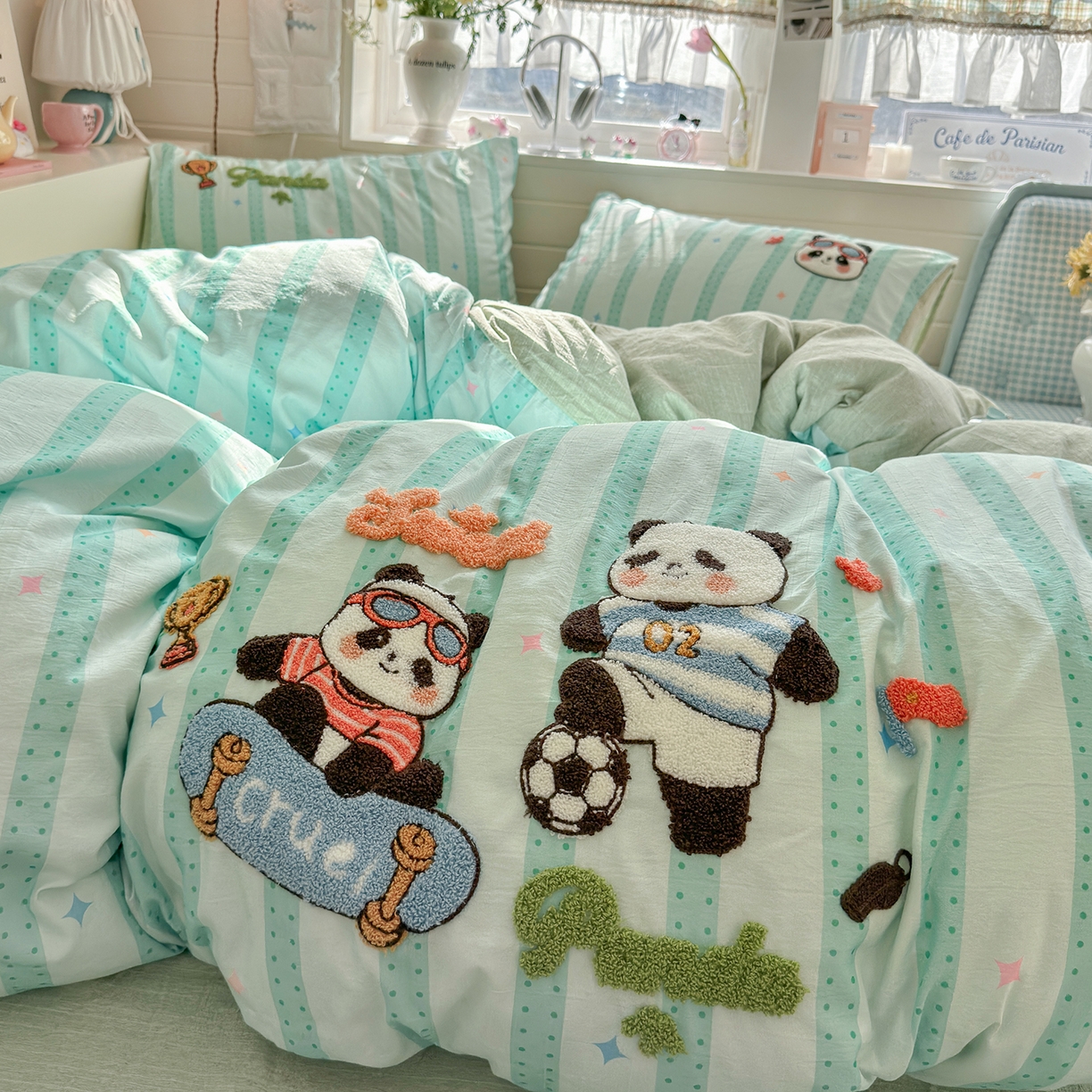 91家纺网 家纺一手货源 找家纺 王朝国际 2026爆款棉纱毛巾绣四件套 足球猫